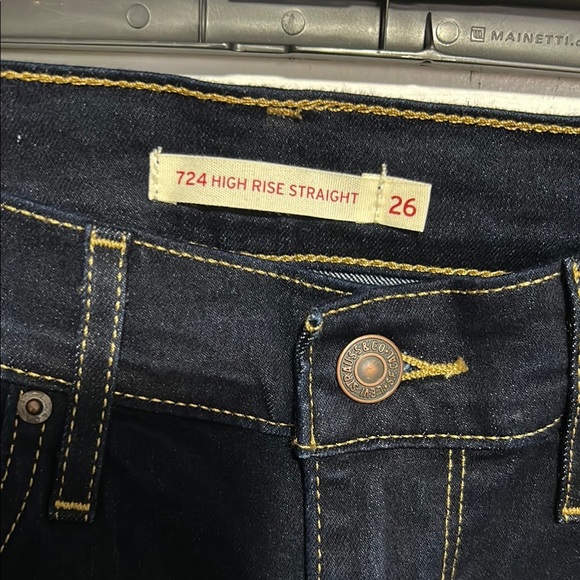 Levi Strauss women’s Dark Blue Jeans - Picture 3 of 8